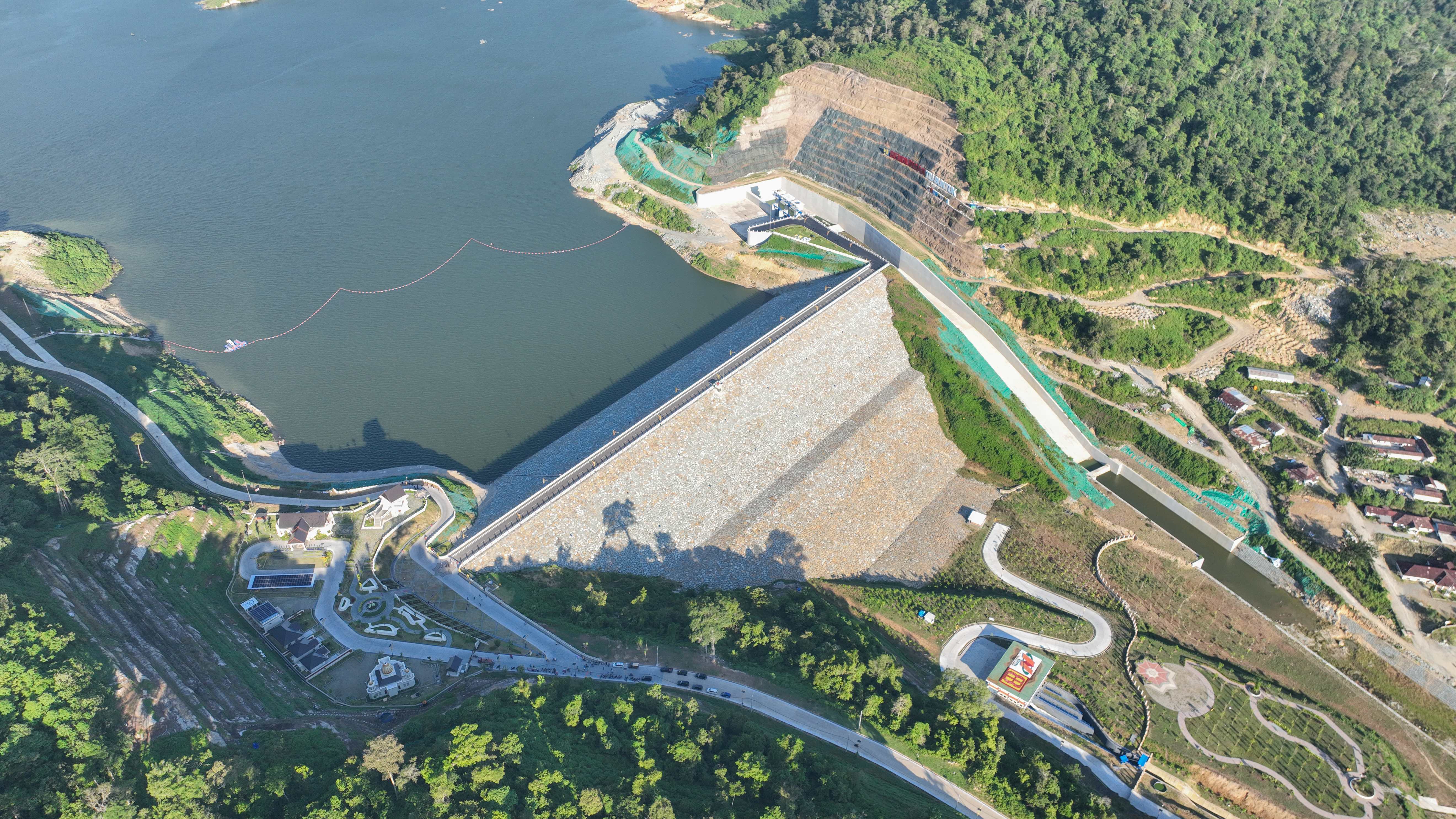 Highlight Bendungan Tiu Suntuk